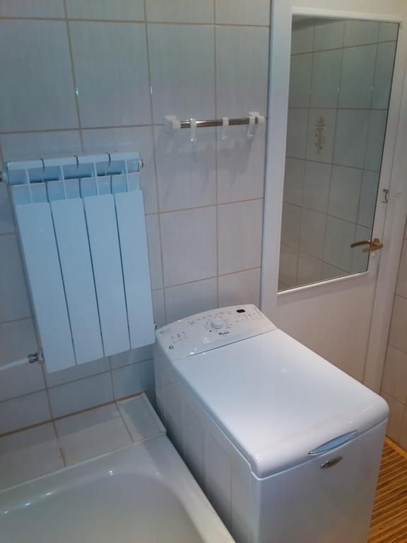 Gratarre Apartment Kuressaare Buitenkant foto