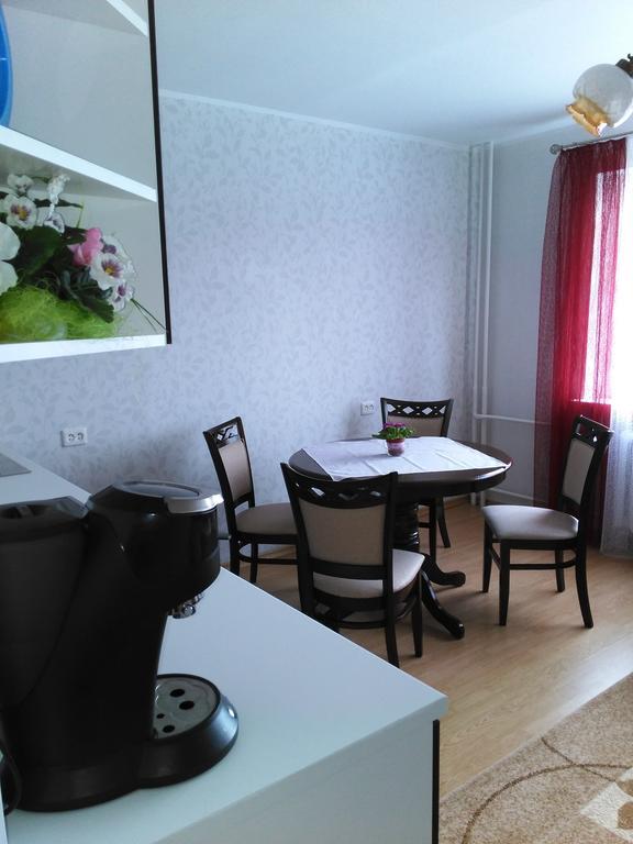Gratarre Apartment Kuressaare Buitenkant foto
