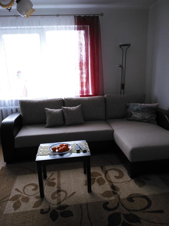 Gratarre Apartment Kuressaare Buitenkant foto
