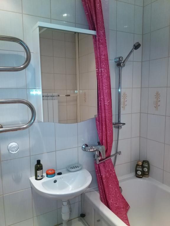 Gratarre Apartment Kuressaare Buitenkant foto